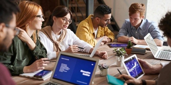 Strong Leaders don’t Just Manage — They Grow